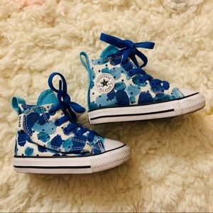 *SOLD* Converse shoes for baby girl (size 5)